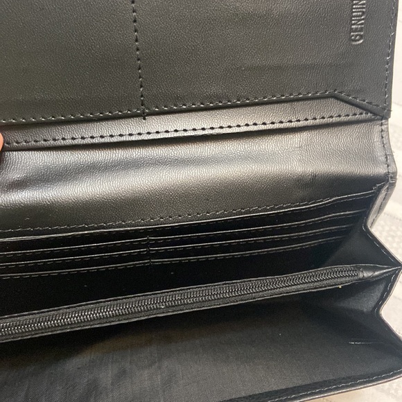 Black Textured Genuine Leather Womens Wallet - 12 Card Slots -2 Zip Pockets NWOT - Picture 6 of 9